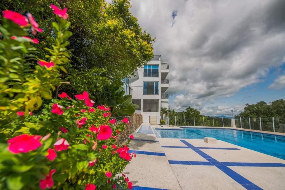 Hotel Campestre La Montaña Girardot Exterior foto